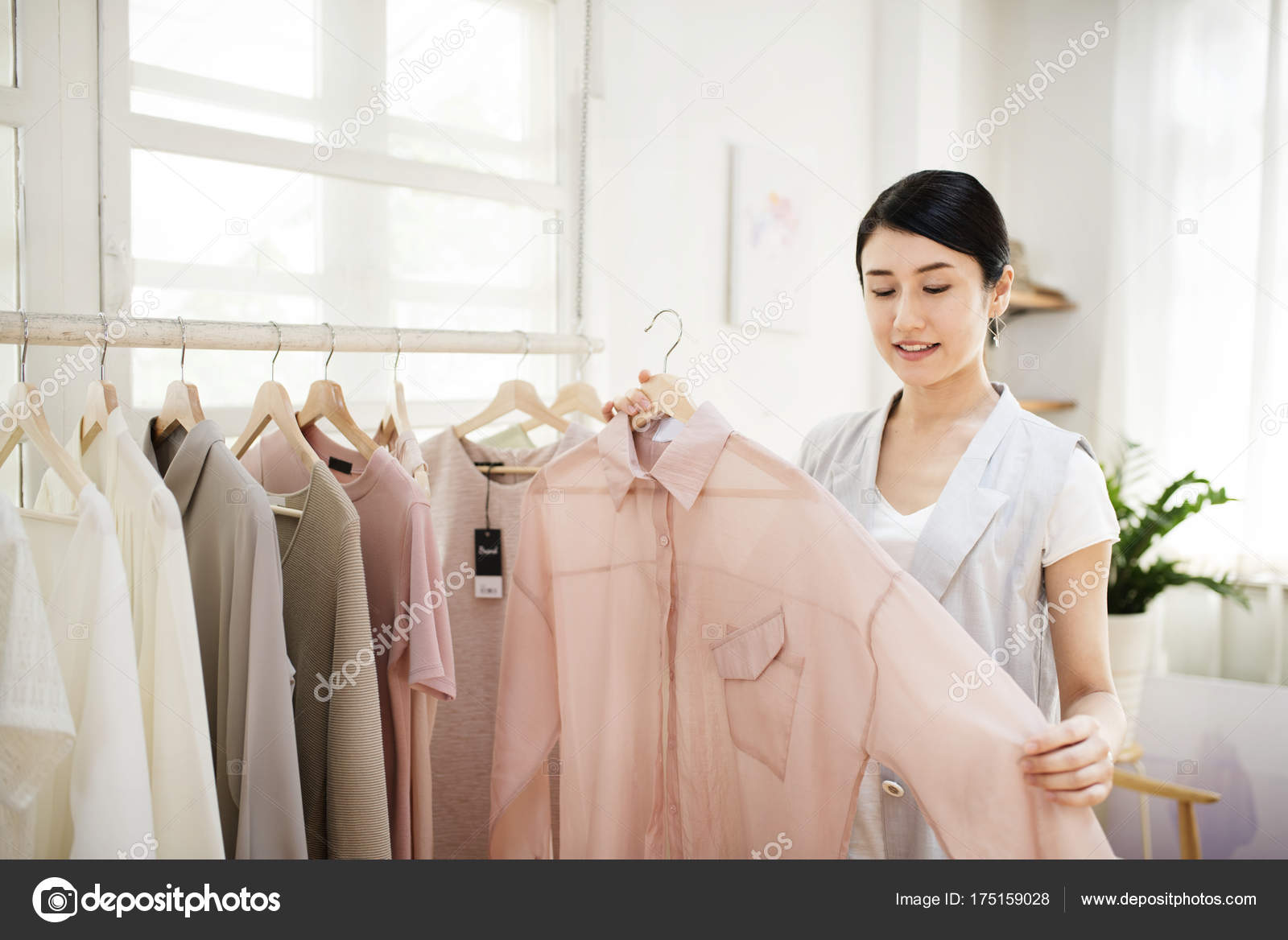 asian clothing retail M rrio porn