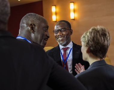 Çeşitlilik insanlar konuşmak uluslararası konferans ortaklık, özgün photoset