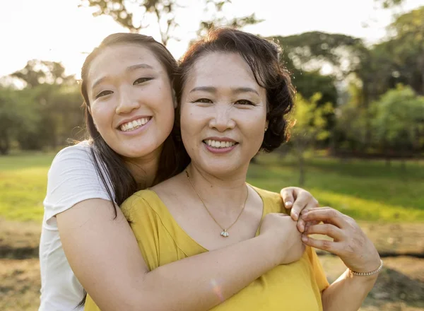 Hija Madre Adorable Afecto Vida Casual Concepto Original Photoset — Foto de Stock