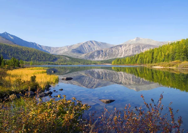 Natura Piękny Widok Góry Wód Oryginalny Photoset — Zdjęcie stockowe
