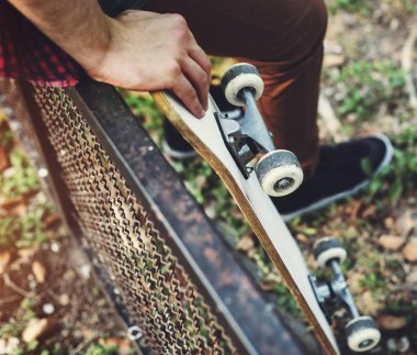 Adam kaykaycı yaşam tarzı dinlenmek Hipster