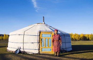 Mongolian lady standing in front of a ger, original photoset clipart