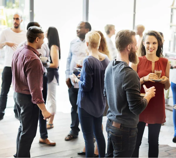 İş arkadaşları büfe partisi Brunch yemek kavramı, özgün photoset