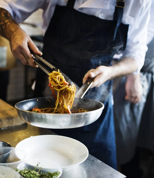 Mutfakta, özgün spagetti Şef photoset