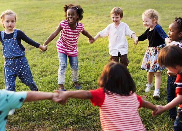 Niños Divirtiéndose Juntos Fotoset Original — Foto de Stock