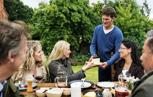 Grupp Människor Firar Koncept Ursprungliga Fotosätta — Stockfoto