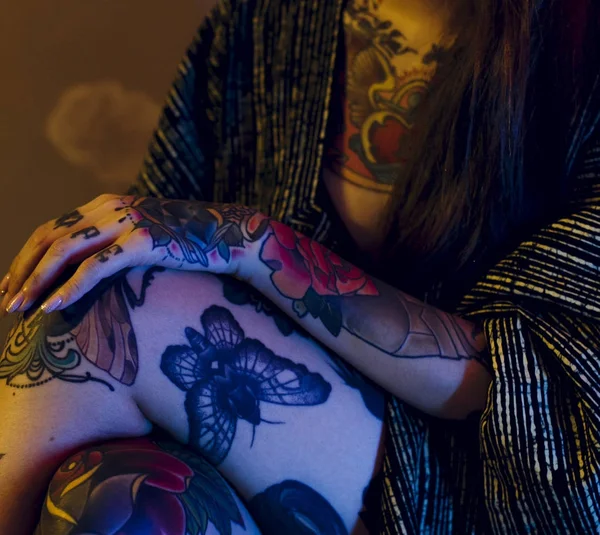Tatuado mulher multa arte retrato — Fotografia de Stock
