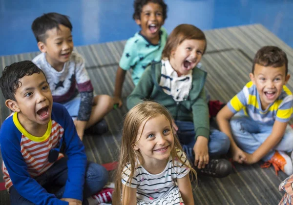 Compagno Classe Felice Alla Scuola Elementare Fotoset Originale — Foto Stock