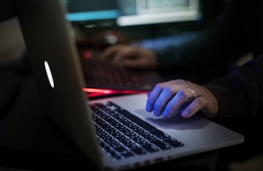 Çeşitli bilgisayar kesmek ateş, özgün photoset