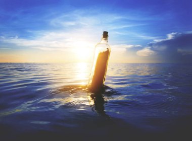 Bir şişede deniz, özgün iletide photoset