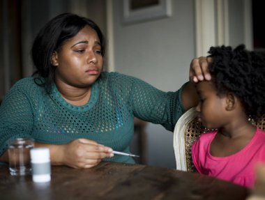 Afrika anne onun hasta kızı, özgün dikkat çekici photoset