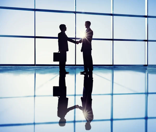 Business Partners Shaking Hands Original Photoset — Stock Photo, Image