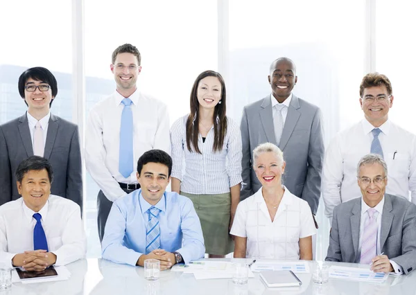 Teamwork van mensen uit het bedrijfsleven — Stockfoto