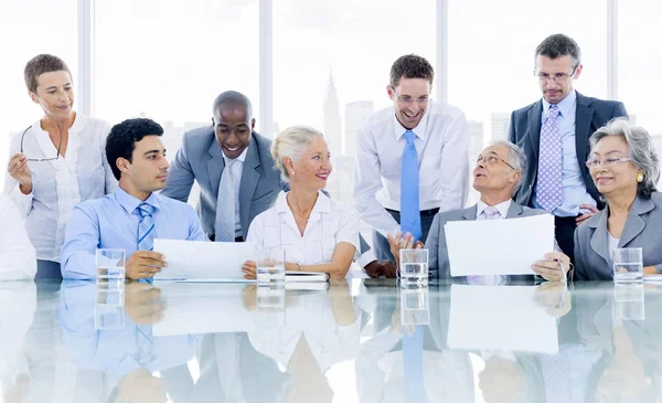 Teamwork van mensen uit het bedrijfsleven — Stockfoto