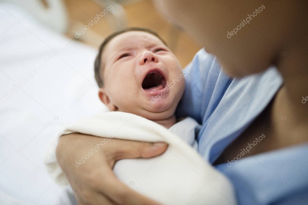 A newborn baby, original photoset