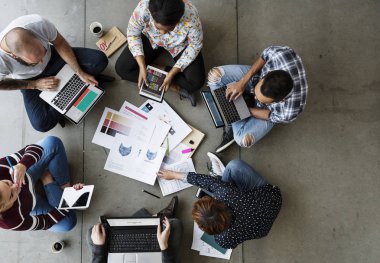 Getirici fikirler, özgün photoset arkadaşları bir grup, orijinal photoset