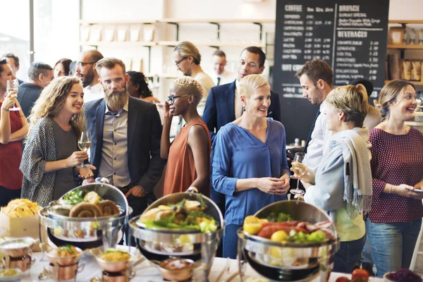 Groep Diverse Mensen Zijn Lunch Samen Originele Photoset — Stockfoto