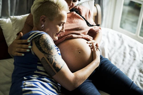 Una Coppia Lgbt Attesa Bambino Fotoset Originale — Foto Stock