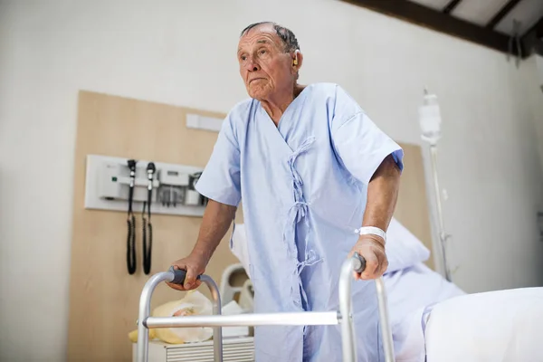 Beteg Idős Tartózkodik Egy Kórházban Eredeti Photoset — Stock Fotó