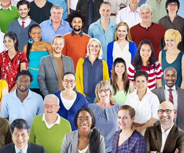 Groep van diversiteit, multi-etnische mensen samen — Stockfoto