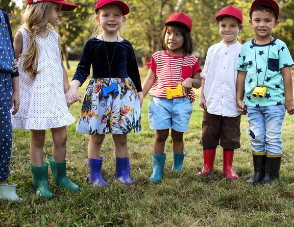 Grupo Excursiones Escolares Para Niños Que Aprenden Aire Libre Parque — Foto de Stock