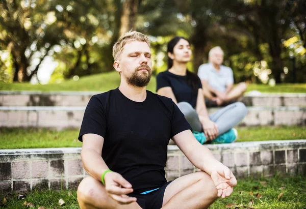 People Doing Yoga Park Original Photoset — Stock Photo, Image