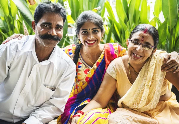 A happy Indian family, original photoset