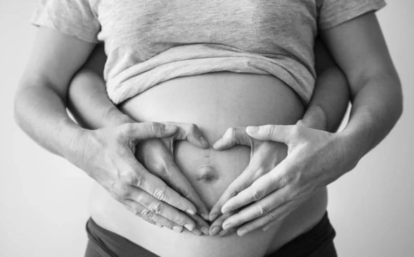 Zwangere Vrouw Met Echtgenoot — Stockfoto