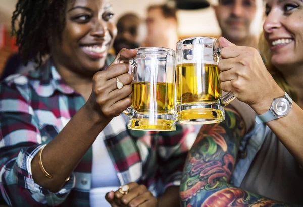 Friends Cheering Sport Bar Together — Stock Photo, Image