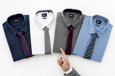 İşadamı seçilmesi forması giyecek