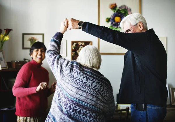 Senior People Dancing Together Living Room — Stock Photo, Image