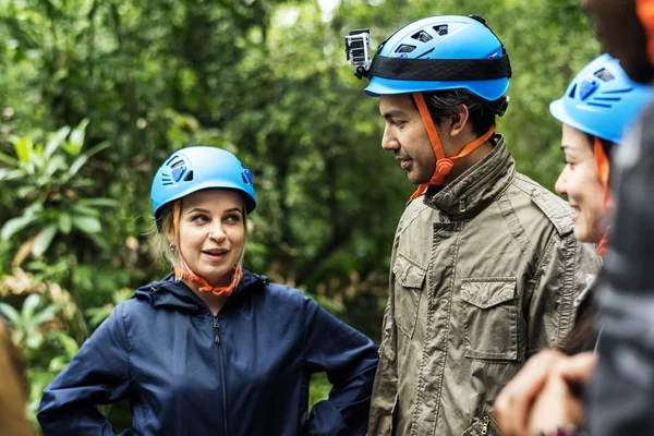 Teambuilding Freien Wald — Stockfoto