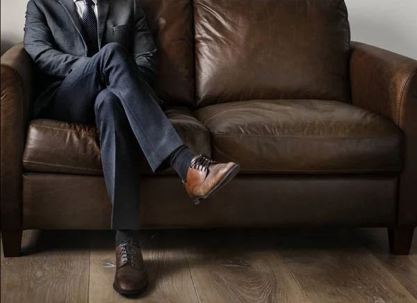 Businessman Siting Sofa — Stock Photo, Image