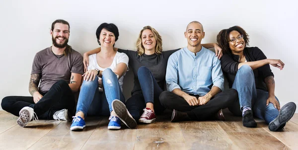 Amigos Diversos Sentados Juntos —  Fotos de Stock