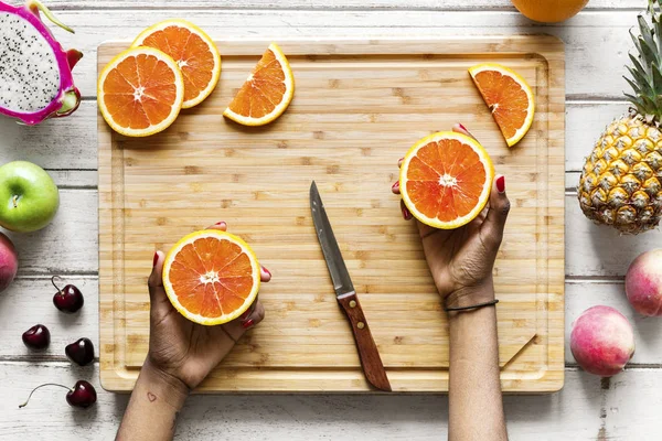 신선한 오렌지를 — 스톡 사진