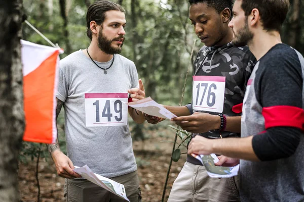 Outdoor Orientierungslauf Checkpoint Aktivität — Stockfoto