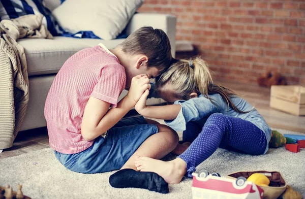 Siblings Playing Together Home — Stock Photo, Image