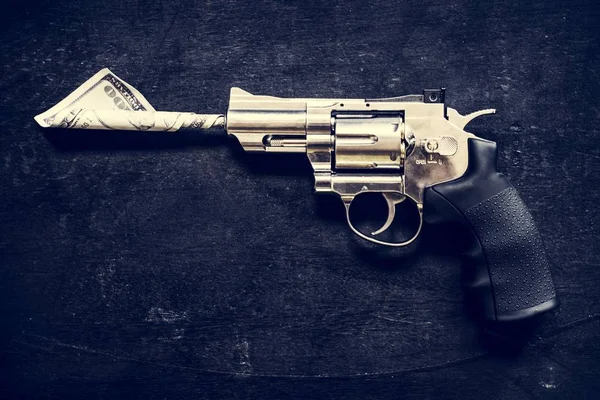 Pistola Sobre Fondo Negro — Foto de Stock