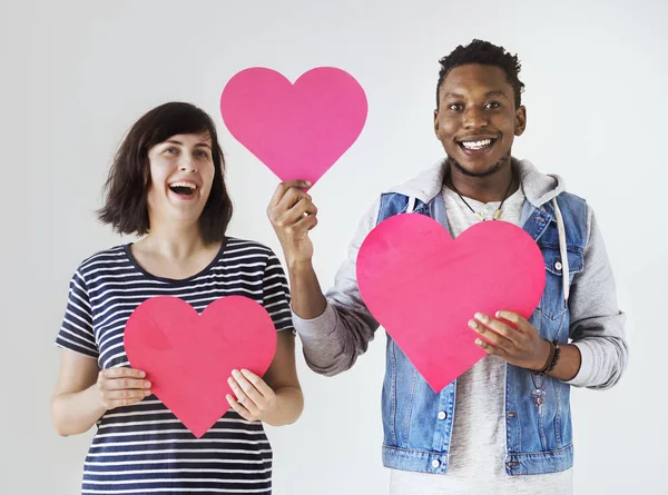 Paar Rode Harten Liefde Relatie Concept Houden — Stockfoto