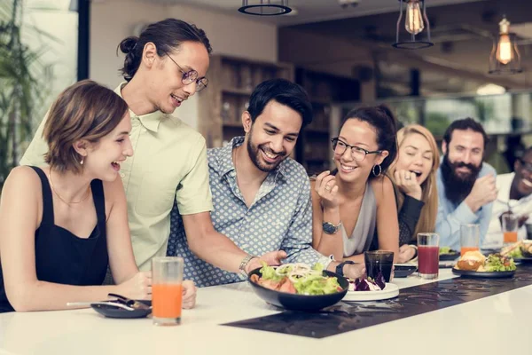 Diverse Friends Together Restaurant — Stock Photo, Image