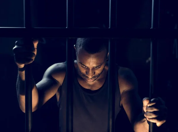 Afrika Adam Tutuklama Hapse Kafes Içinde Adam — Stok fotoğraf