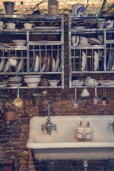 昔の台所の洗面台 — ストック写真