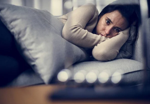 Depressed Woman Lying Sofa — Stock Photo, Image