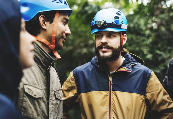 Teambuilding Freien Wald — Stockfoto