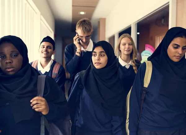 Grupp Muslimska Studenter — Stockfoto