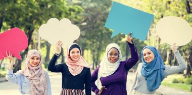 İslam kadın konuşma balonları holding grubu