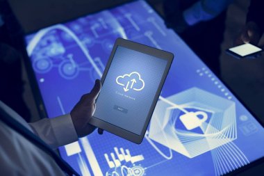Tablet fütüristik küresel iş 