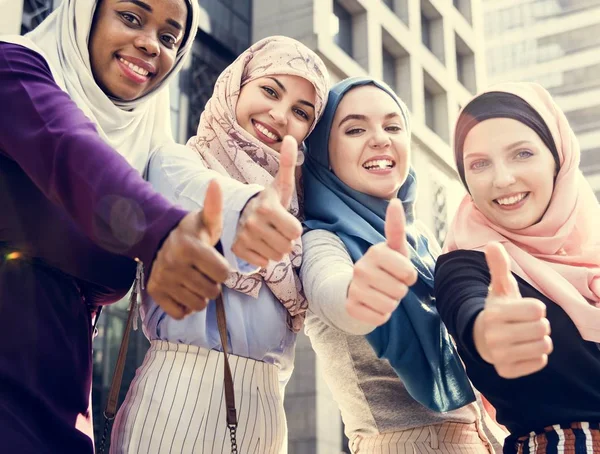 Group Islamic Friends Embracing Smiling Together — Stock Photo, Image