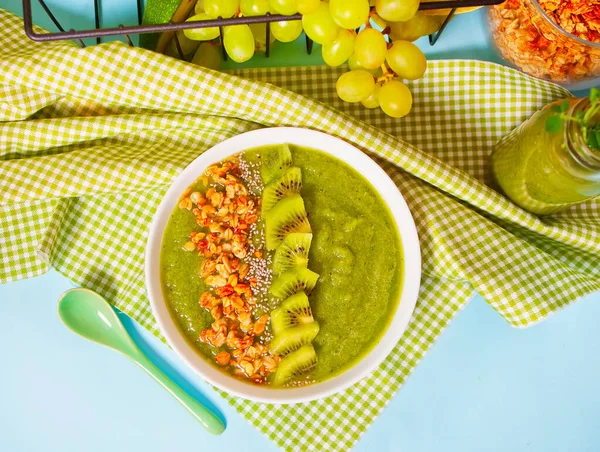 Fresco Misturado Tigela Smoothie Verde Com Sementes Muesli Chia Conceito — Fotografia de Stock