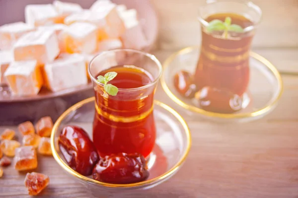 Turkish Tea Traditional Glass Cups Metal Tray Oriental Ramadan Eid — Stock Photo, Image